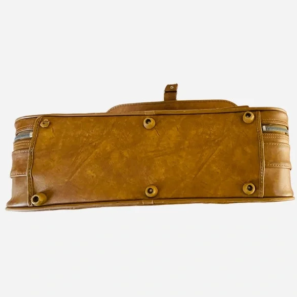 Vintage 1978 American Tourister Inc. 100% Leather Brown Suitcase (Carry-On) - Picture 9 of 17